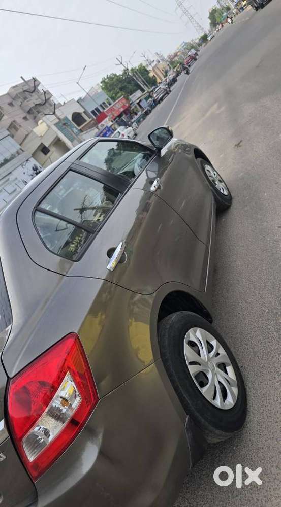Maruti Suzuki Swift Dzire 1.2 Vxi, 2016, Petrol