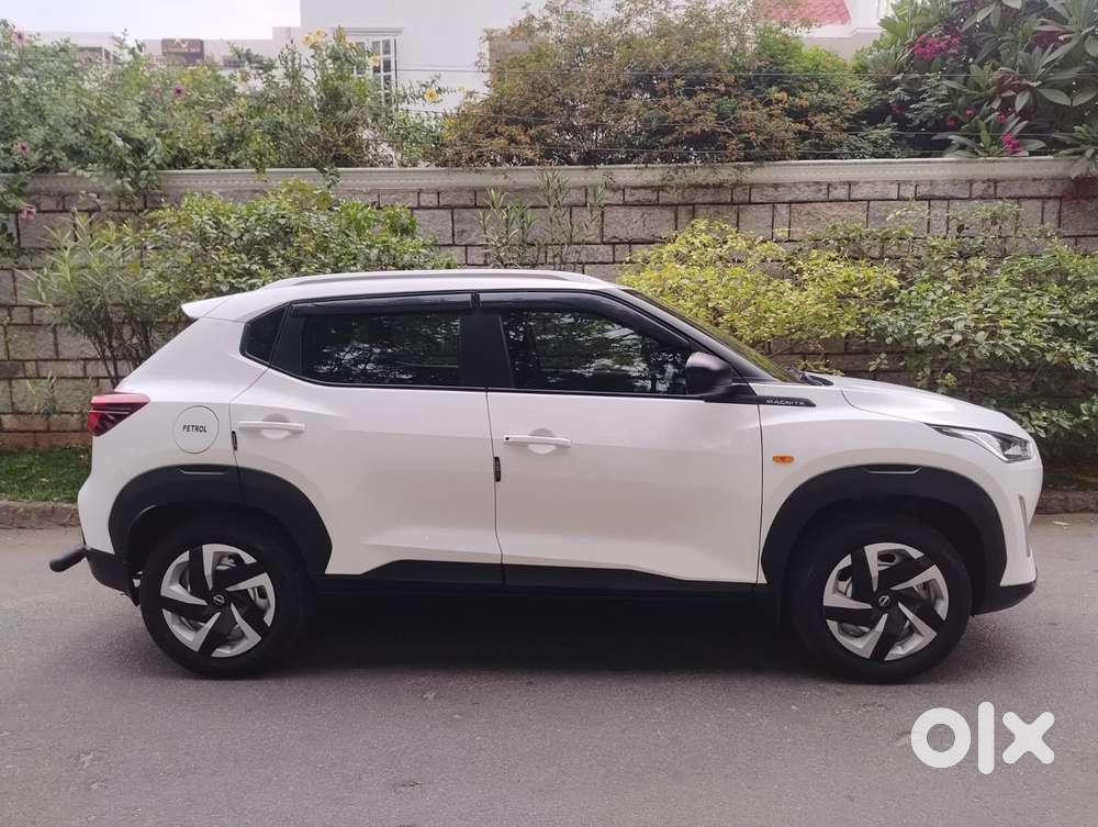 Nissan Magnite Tekna Ez Shift, 2025, Petrol
