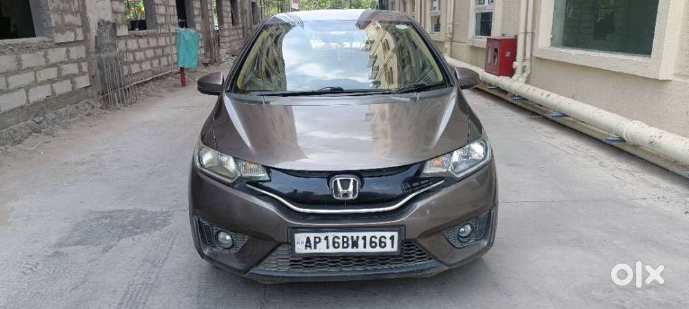 Honda Jazz 2016 Petrol Well Maintained