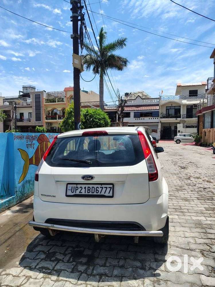 Ford Figo 2012-2015 Diesel Celebration Edition, 2015, Diesel