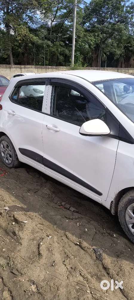 Grand I10 , Cng , All Ok Car
