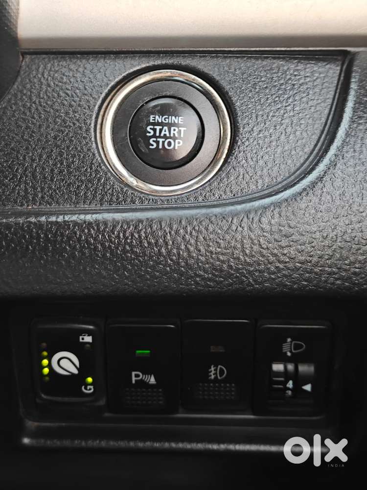 Maruti Suzuki Swift Zxi, 2016, Petrol