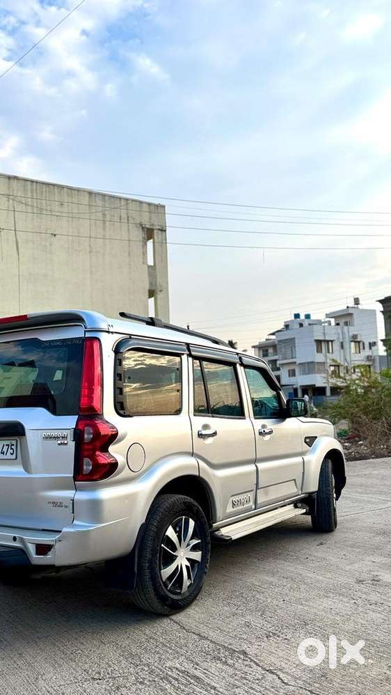 Mahindra Scorpio 2020 Diesel 130000 Km Driven