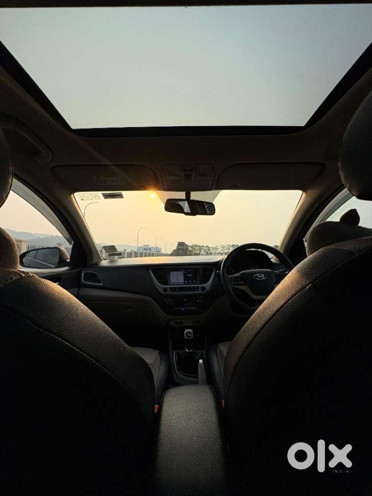 Hyundai Verna 1.6 Sx (o) Vtvt, 2019, Petrol