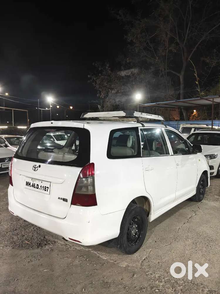 Toyota Innova Diesel 2012