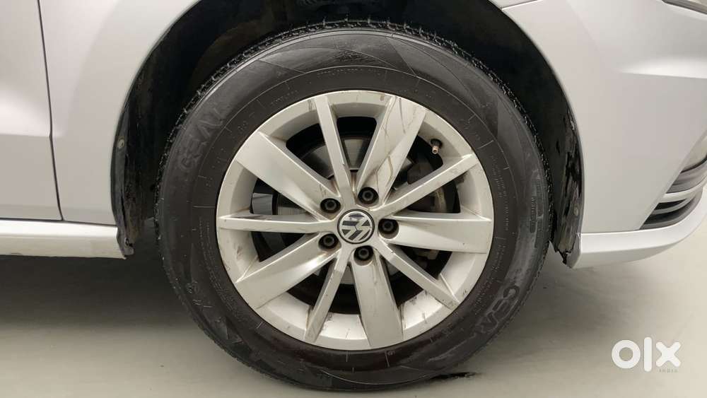 Volkswagen Ameo 1.2 Mpi Highline 16 Alloy, 2017, Petrol
