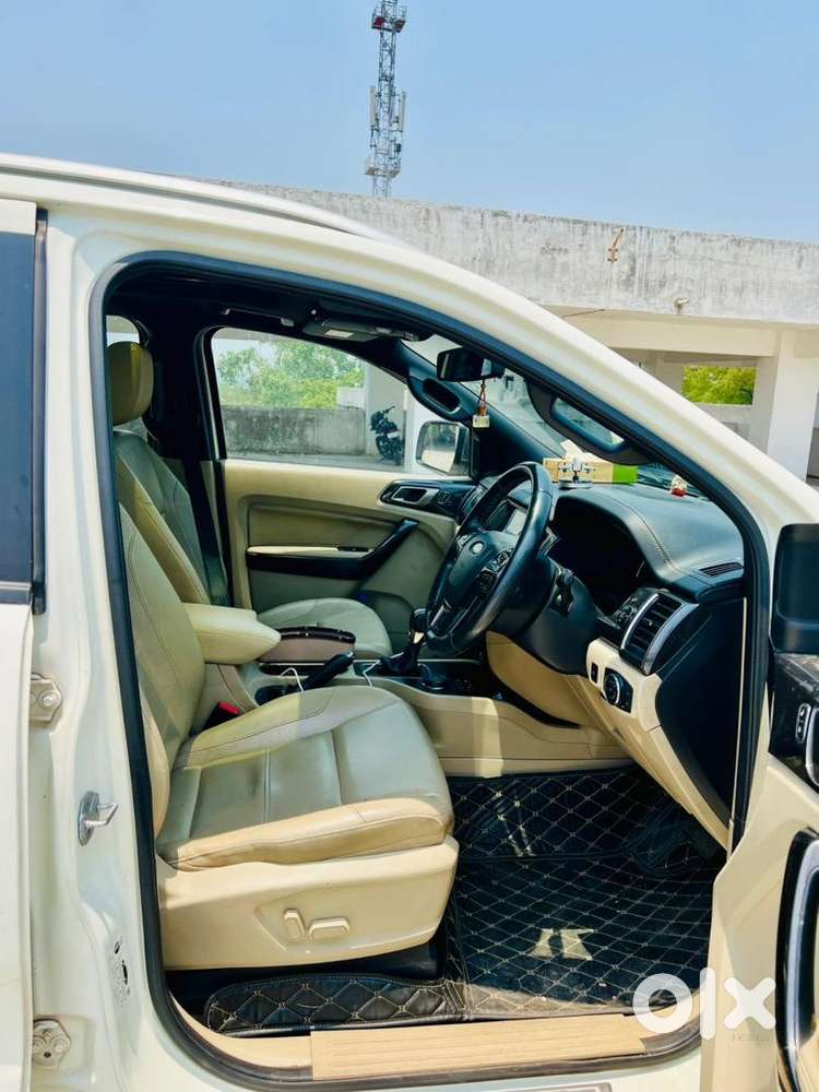 Ford Endeavour 3.2 Titanium Plus