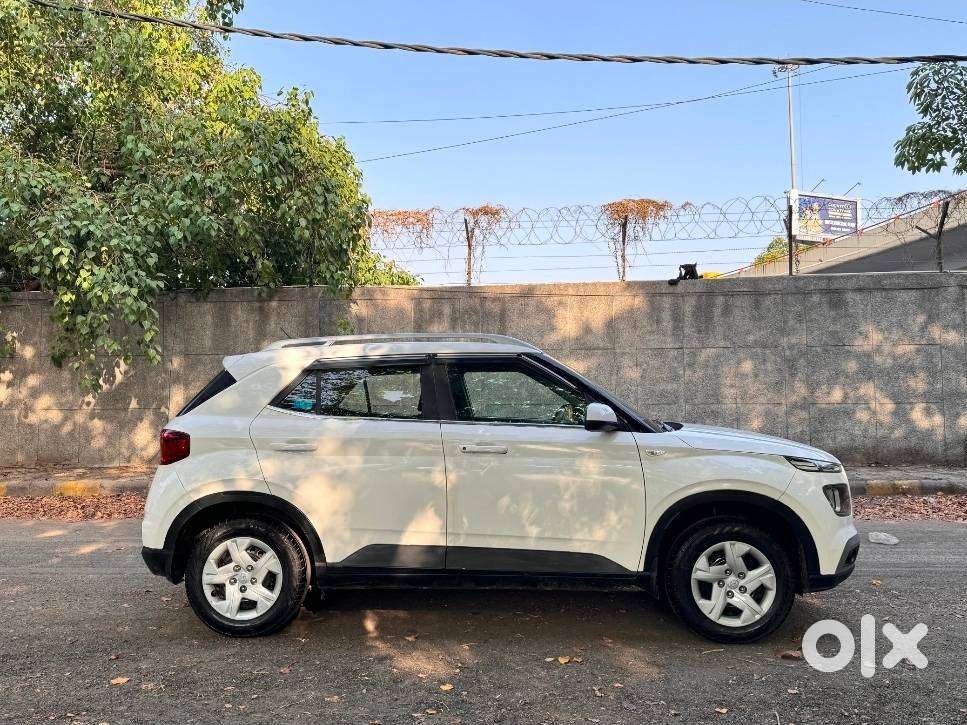 Hyundai Venue S, 2021, Cng & Hybrids