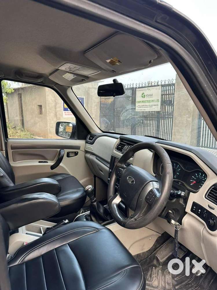 Mahindra Diesel Car 2019