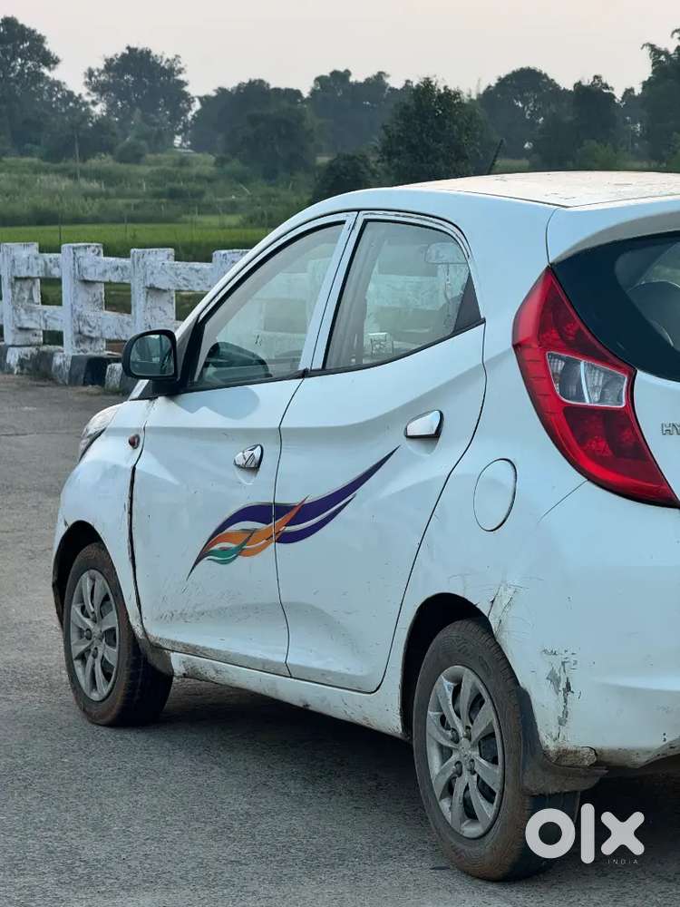 2015 Hyundai Eon Magna +