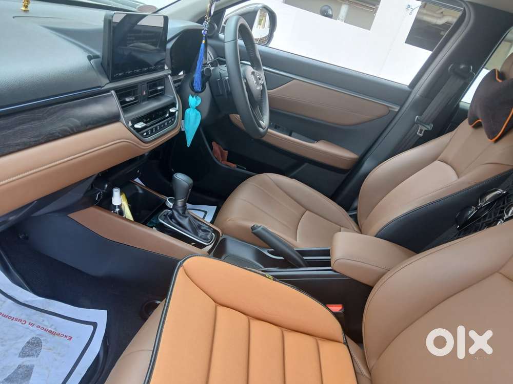 Honda Elevate Zx Cvt, 2025, Petrol