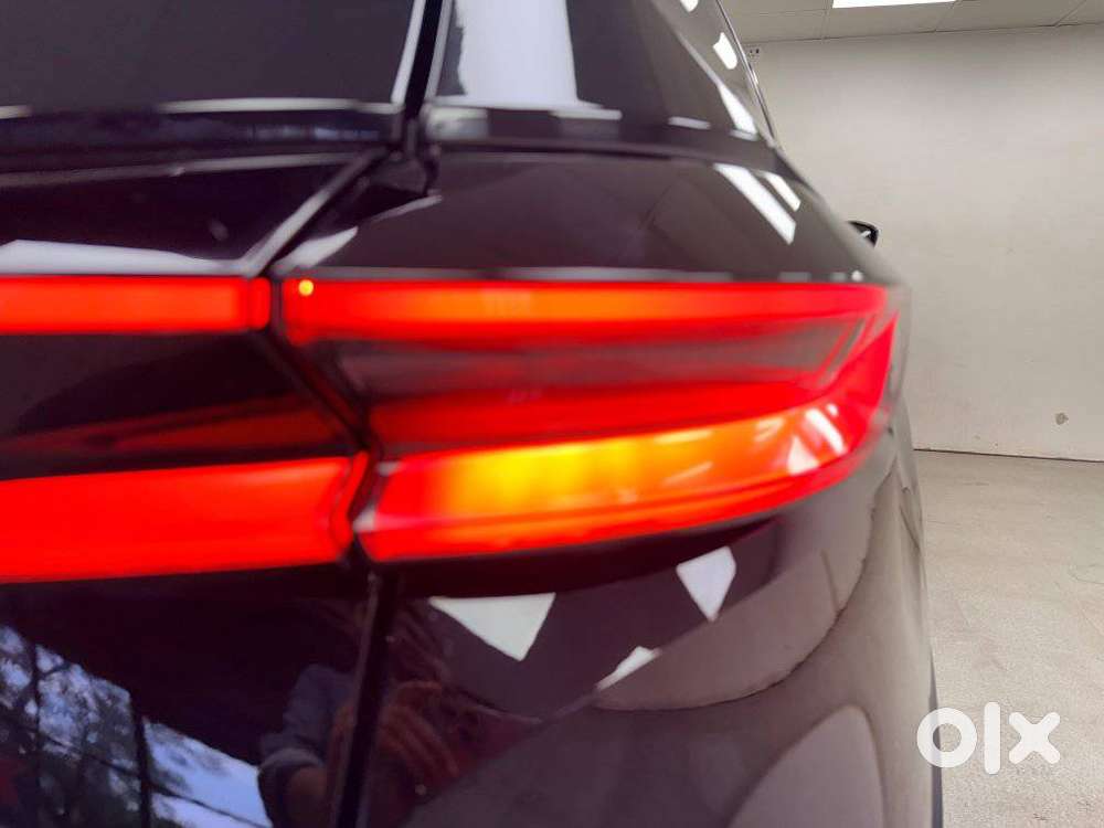 Tata Safari Accomplished Plus Dark Edition, 2025, Diesel