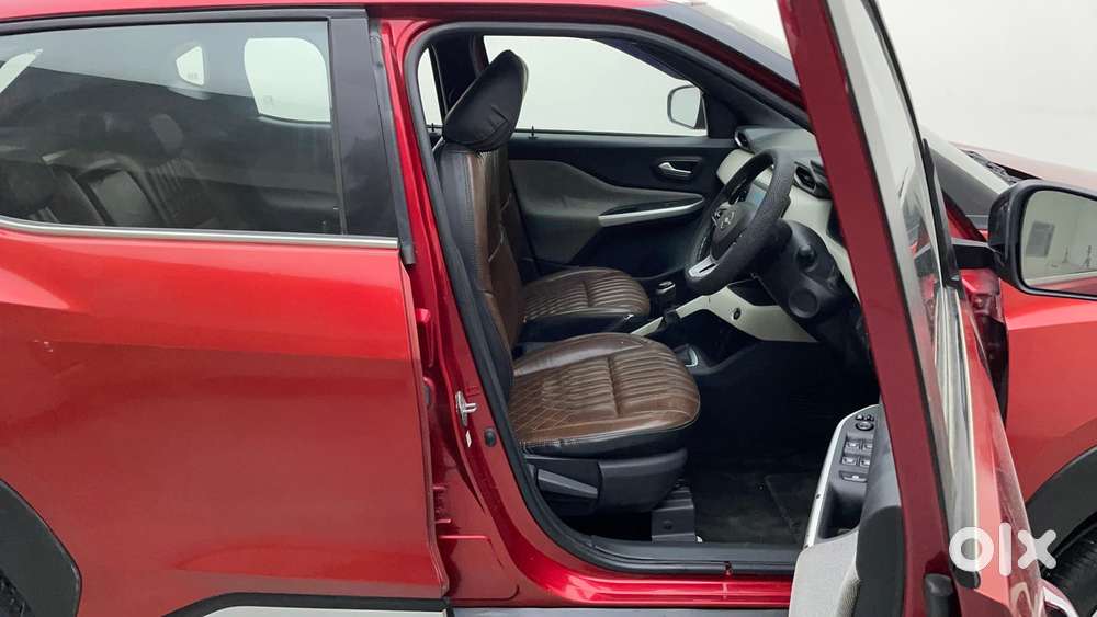 Nissan Magnite Xv Turbo, 2022, Petrol