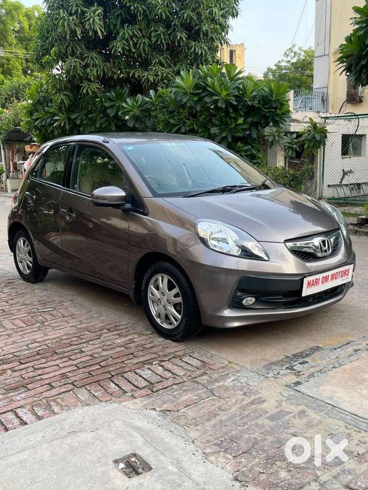 Honda Brio Vx Mt, 2015, Petrol