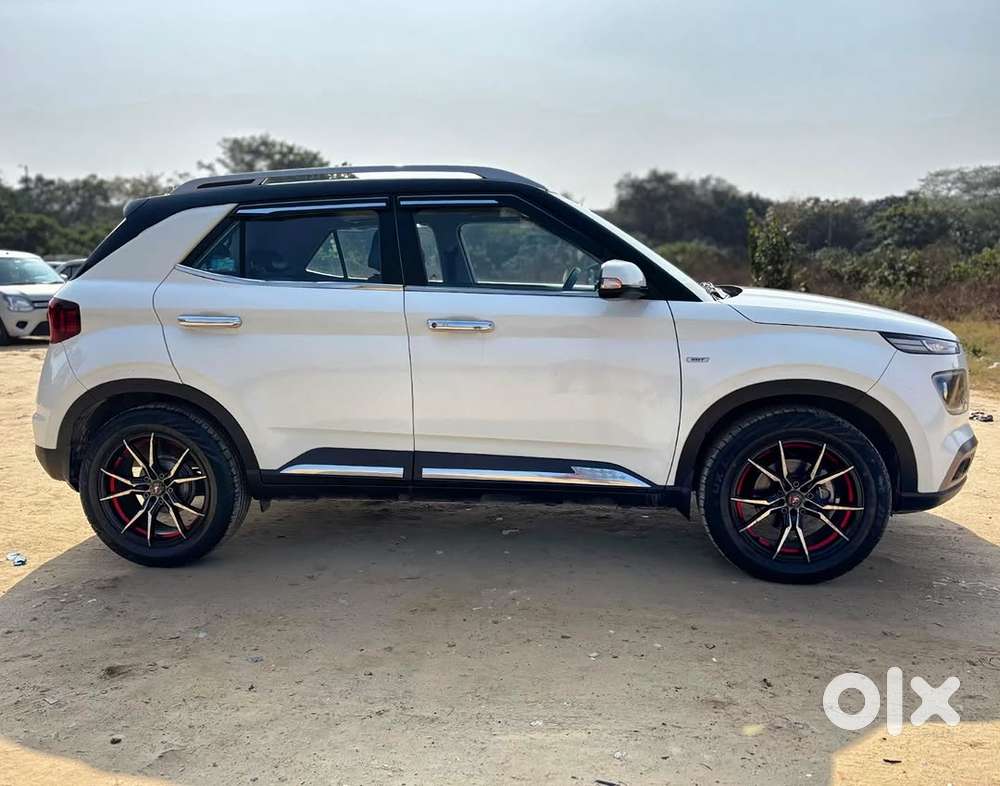 Hyundai Venue 1.0 S (o) Turbo Imt, 2021, Petrol