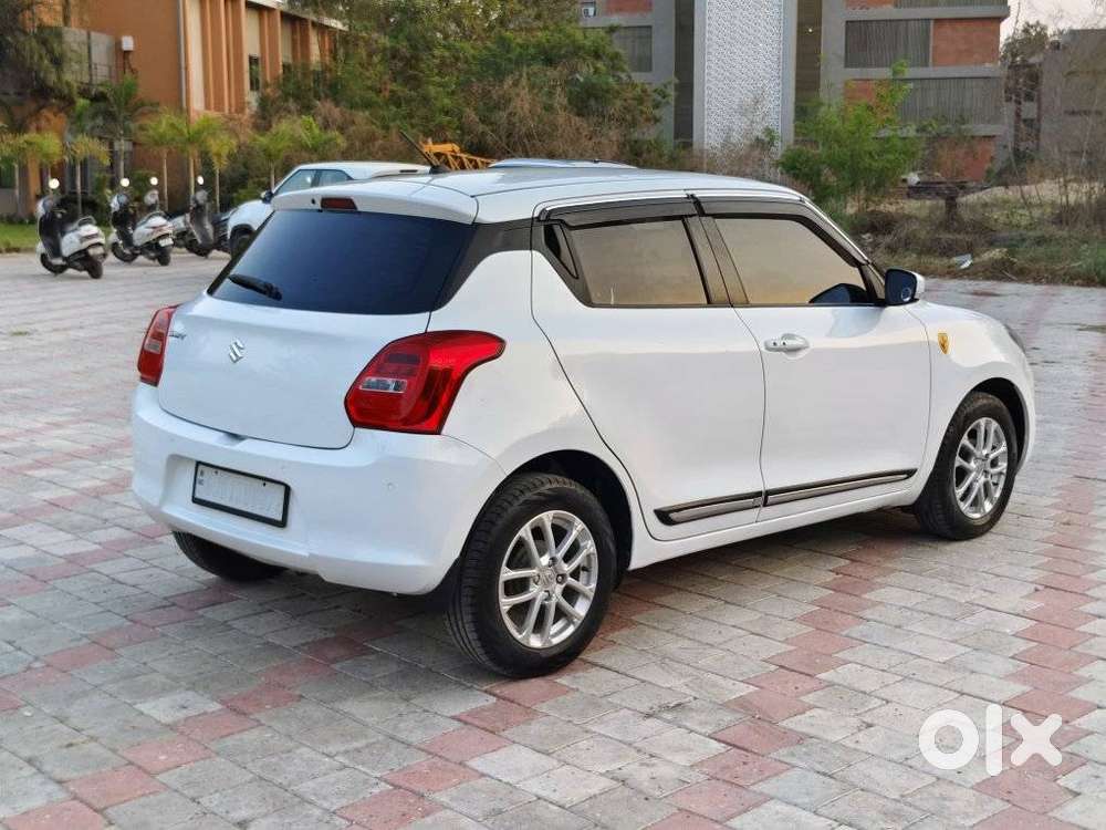 Maruti Suzuki Swift 2018 Zxi, 2019, Petrol