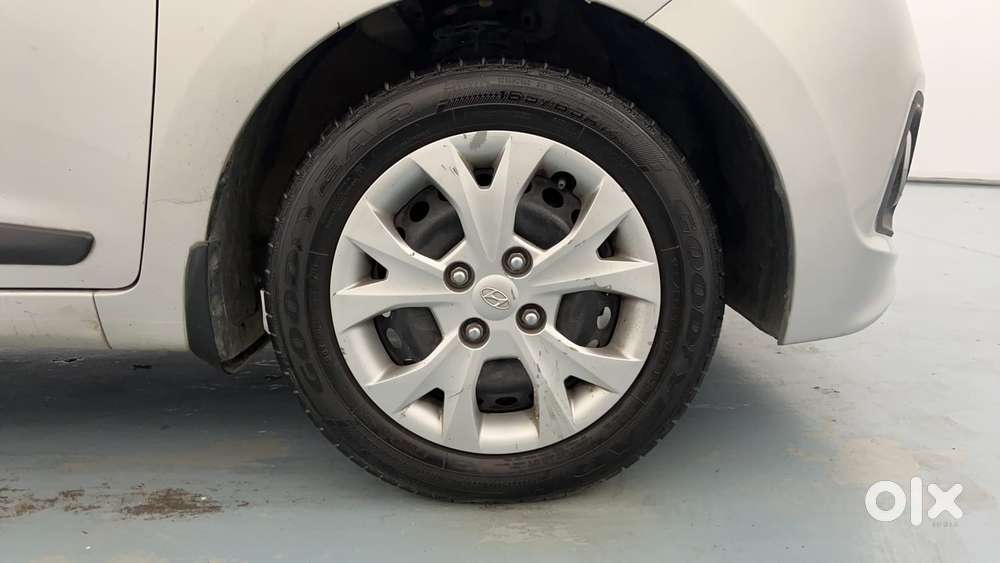 Hyundai Grand I10 1.2 Kappa Sportz, 2015, Petrol