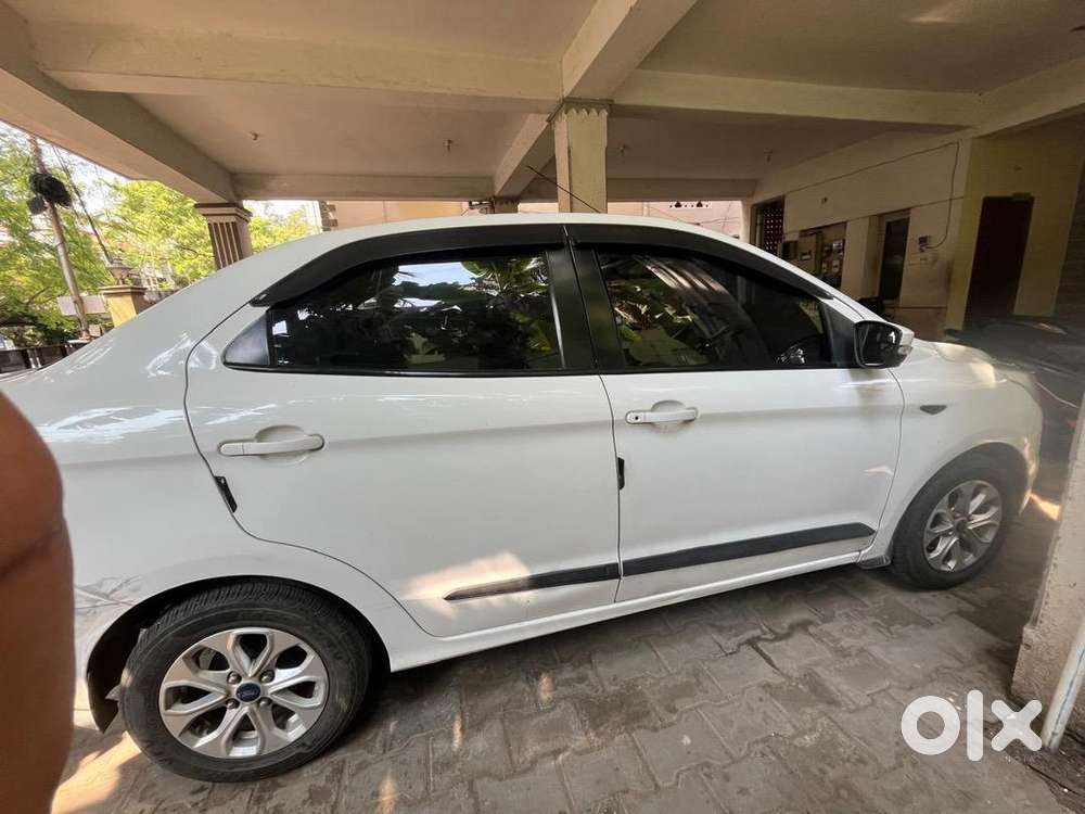 Ford Petrol Car 2017