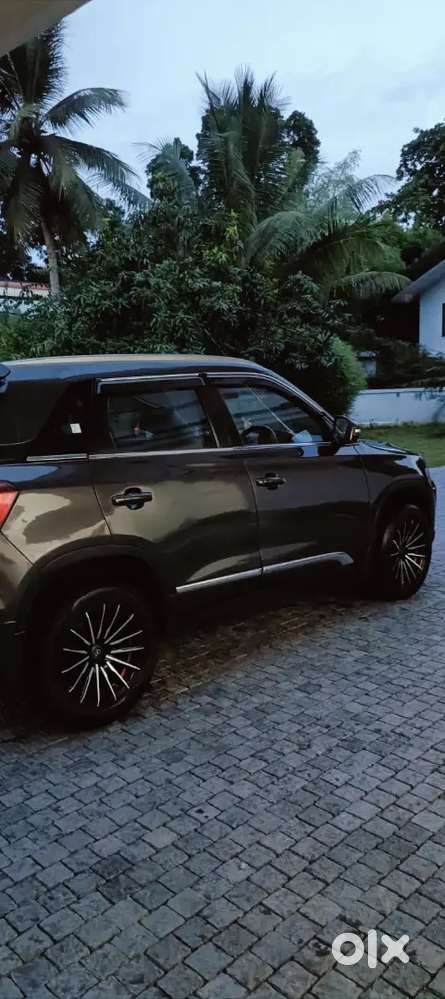 Maruthi Suzuki Brezza 2021 Low Km