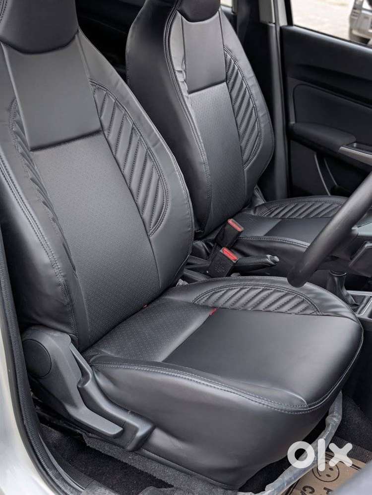 Maruti Suzuki Swift 1.2 Lxi (o), 2023, Petrol