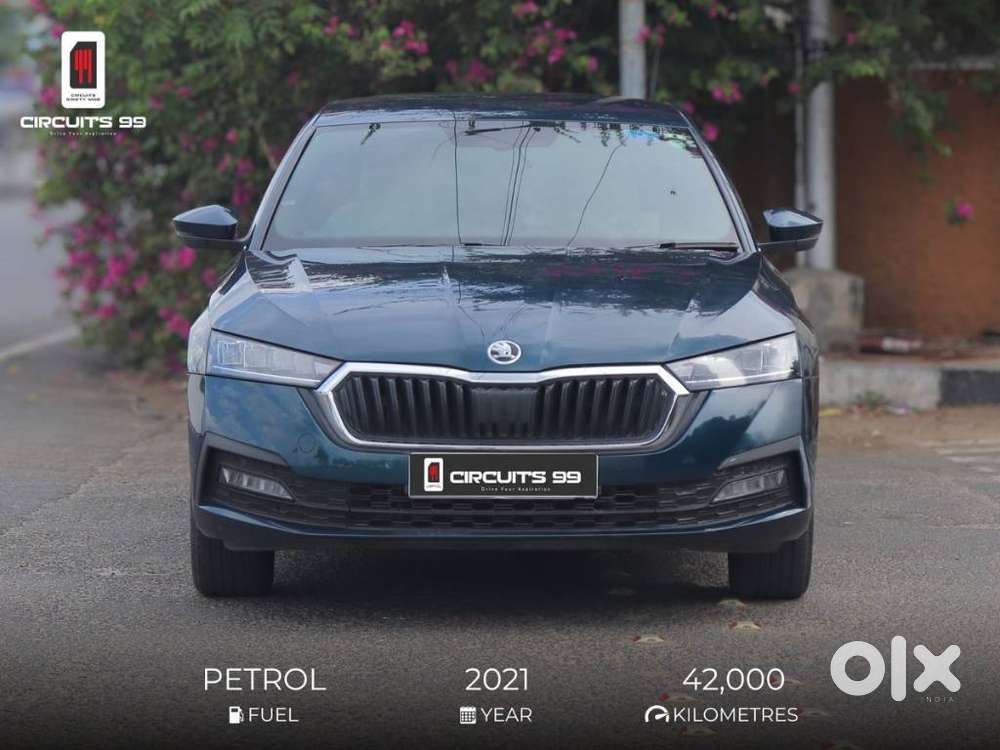 Skoda Octavia 2.0 Style Tsi At, 2021, Petrol
