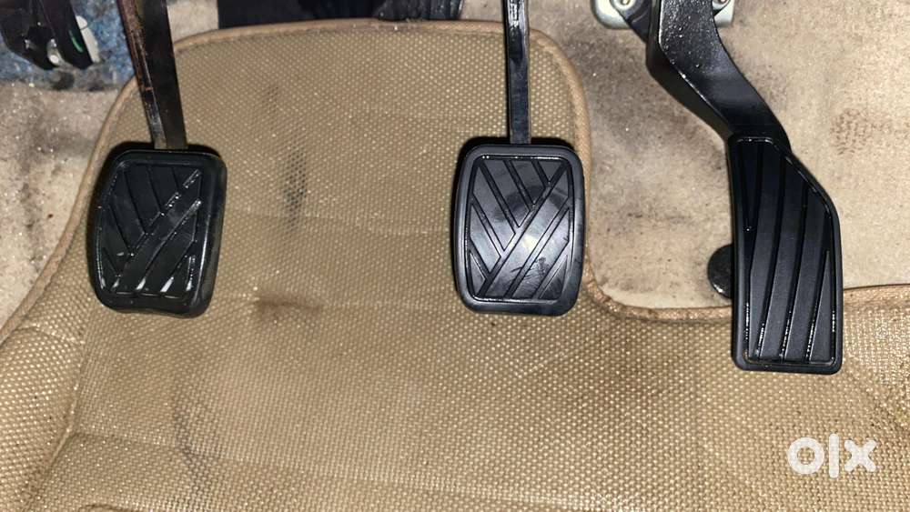 Maruti Suzuki Swift Dzire Zxi, 2013, Petrol