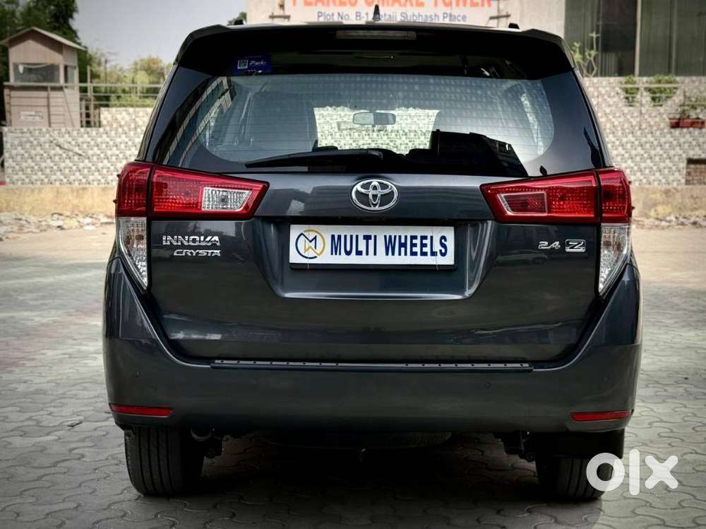 Toyota Innova Crysta [2020-ongoing] 2.4 Zx At 7 Str, 2022, Diesel