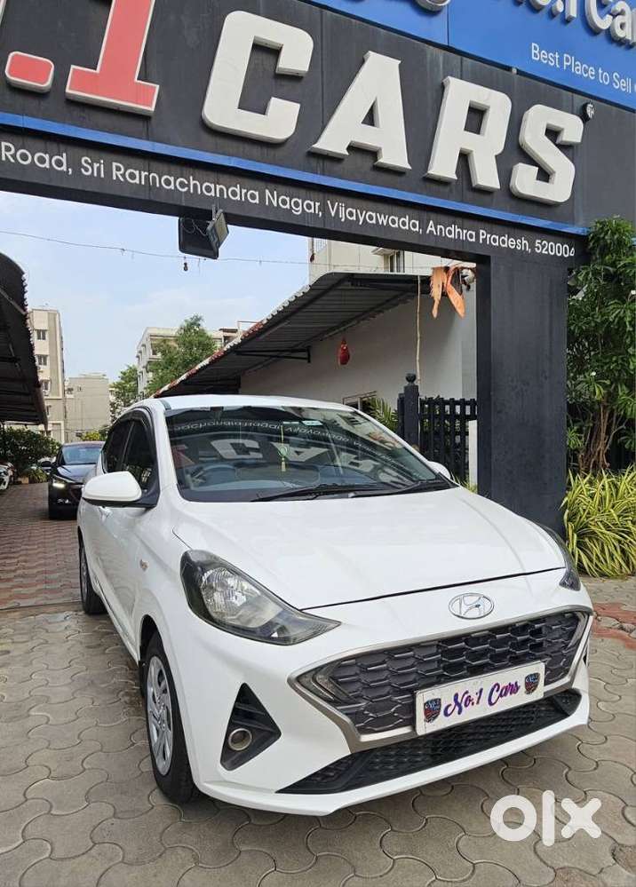 Hyundai Aura 1.2 E Petrol Mt, 2020, Petrol