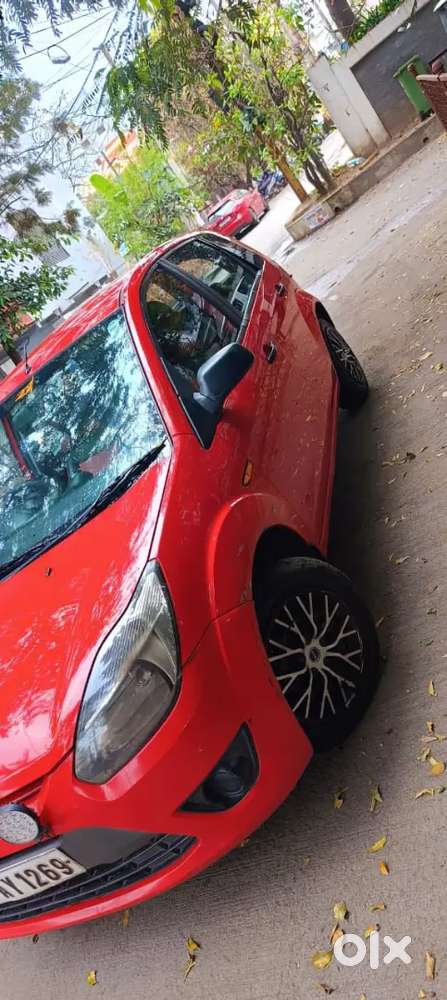 Ford Figo 1.2 Petrol 2010