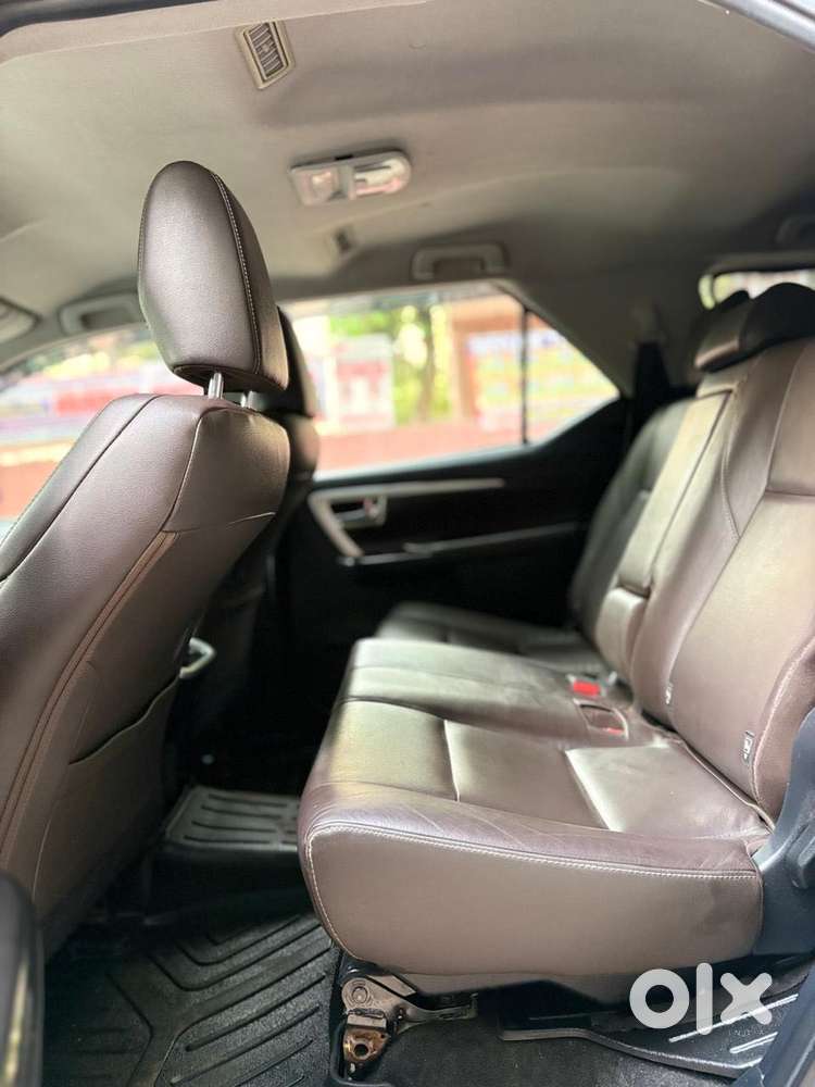 Toyota Fortuner 4x2 At 2.8 Diesel, 2018, Diesel