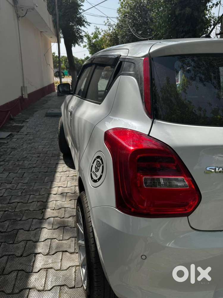 Maruti Suzuki Swift 2023 Petrol Well Maintained