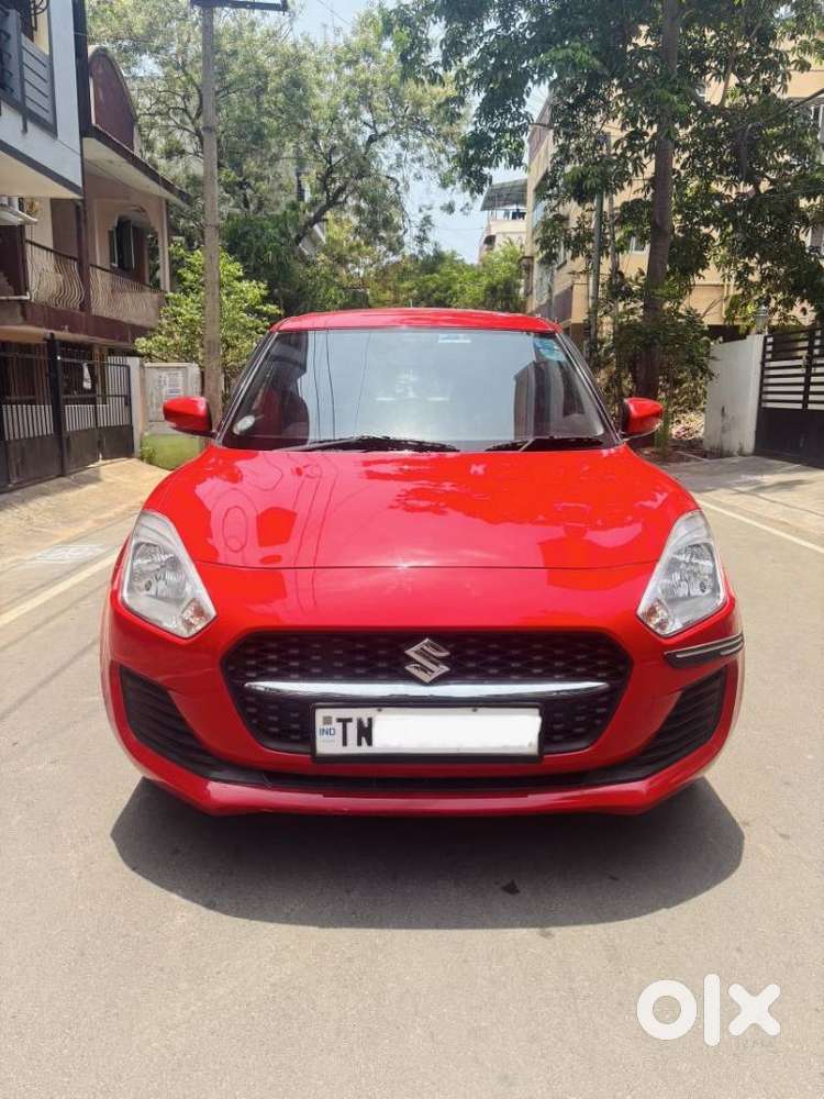 Maruti Suzuki Swift Vxi + Manual, 2023, Petrol