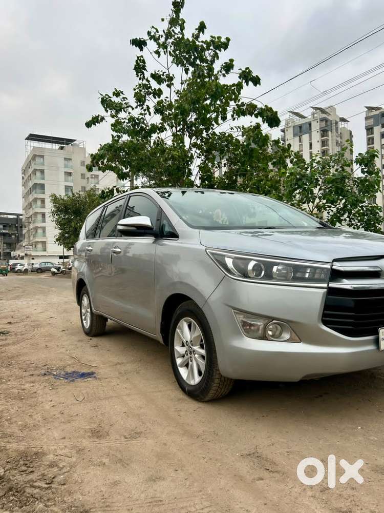 Toyota Innova Crysta 2.8z Automatic, 2017, Diesel