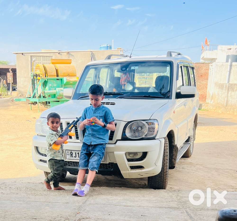 Mahindra Scorpio 2013