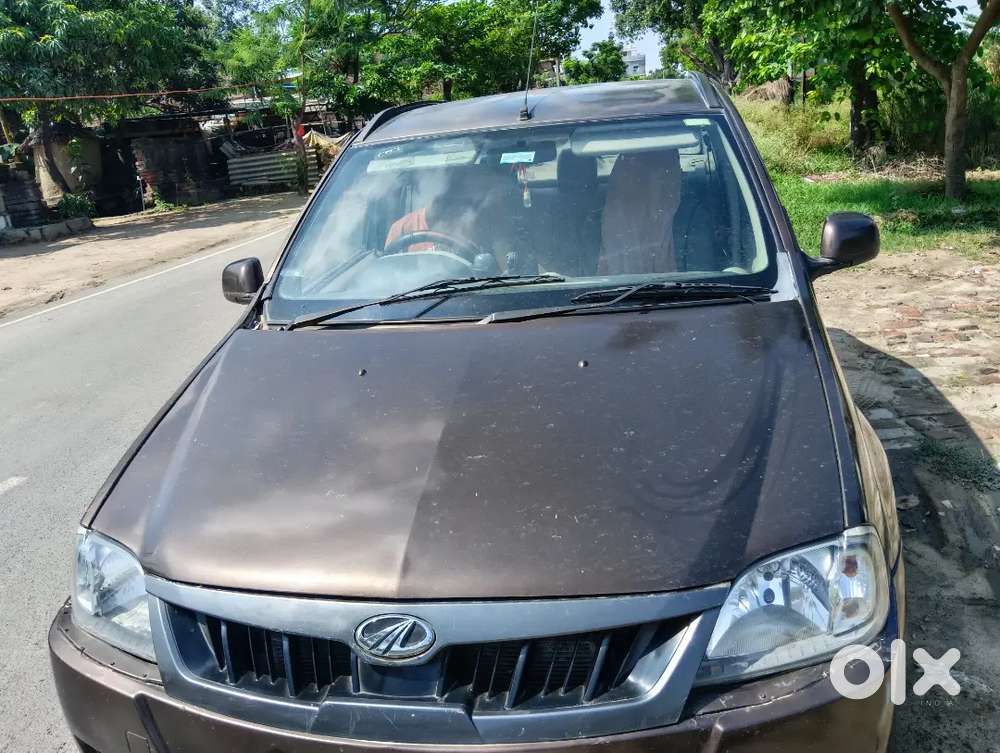Mahindra E Verito 2013