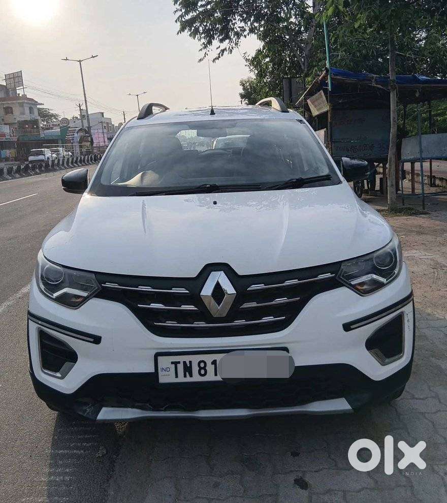 Renault Triber Rxz, 2022, Petrol