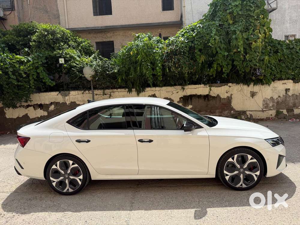 Skoda Octavia Rs At 169 Kw Tsi, 2025, Petrol