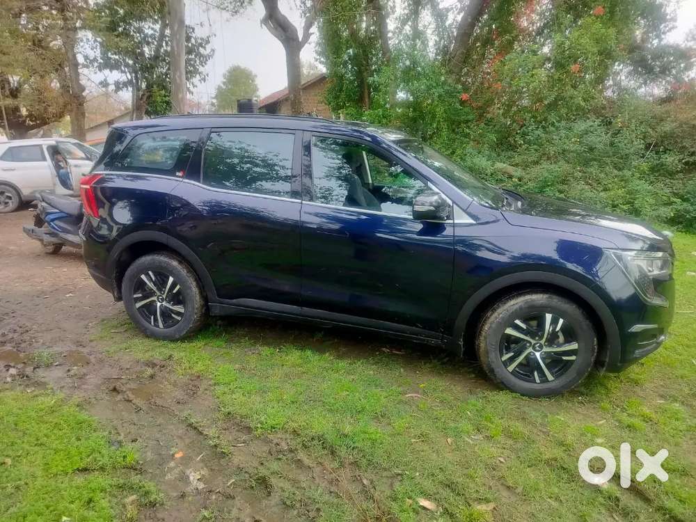 Mahindra Xuv700 2024 Petrol 35000 Km Driven