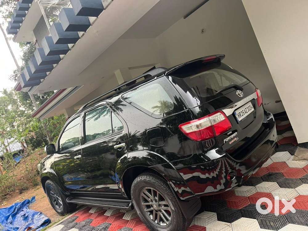 Toyota Fortuner 2010 Diesel Well Maintained