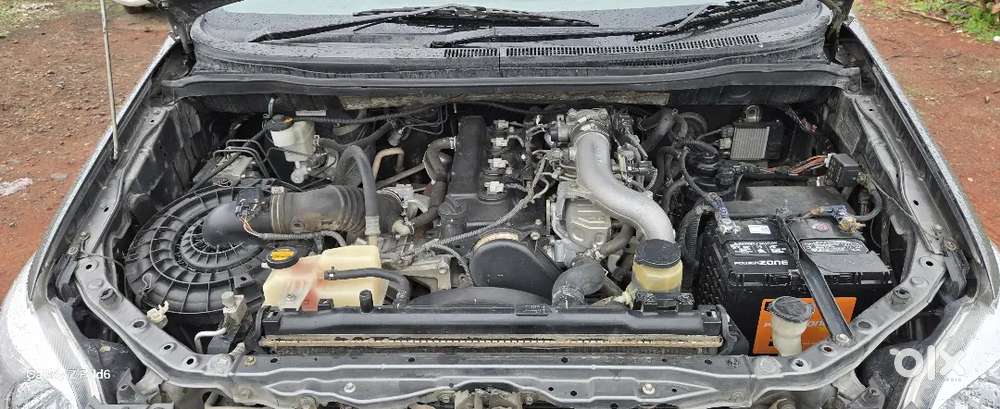 Toyota Innova V 7 2015 Diesel