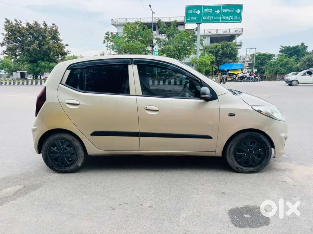 Hyundai I10 Sportz 2012