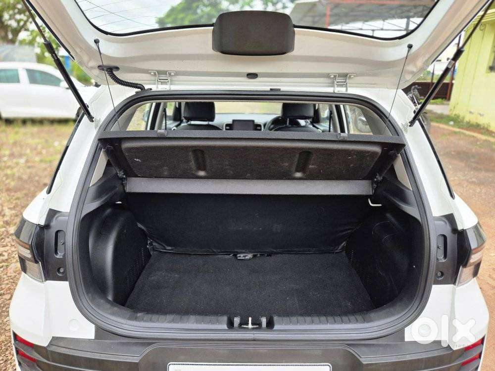 Hyundai Venue S 1.2 Petrol, 2023, Petrol