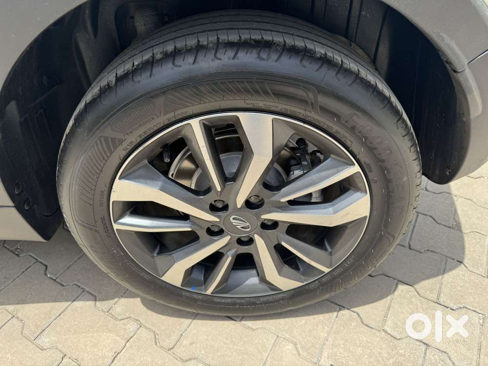 Mahindra Xuv300 W8 Amt Optional Diesel, 2021, Diesel