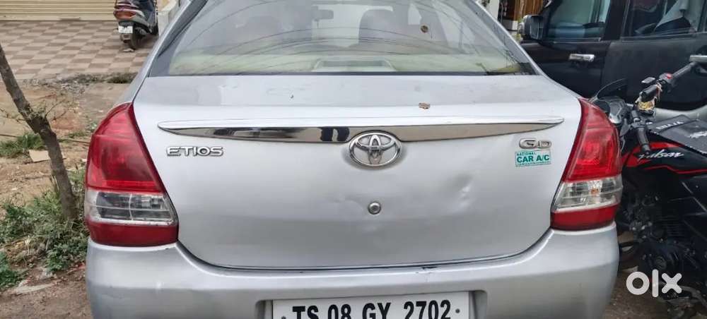 Toyota Etios 2014 Diesel 275000 Km Driven