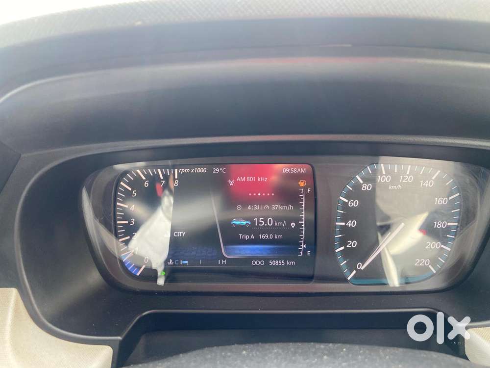 Tata Punch Pure, 2022, Petrol