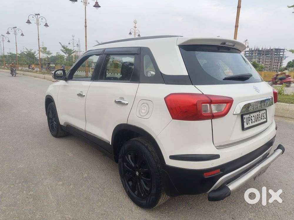 Maruti Suzuki Brezza 1.5 Zxi Plus At Smart Hybrid, 2021, Petrol