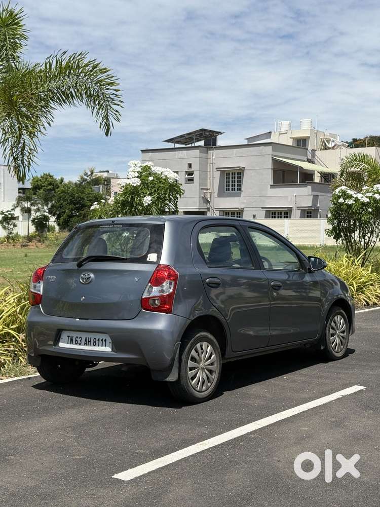 Toyota Etios Liva 2014-2016 V, 2014, Petrol