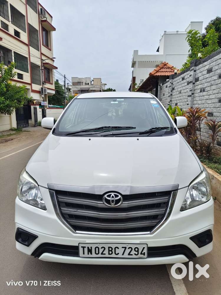 Toyota Innova 2.5 G (diesel) 8 Seater, 2015, Diesel