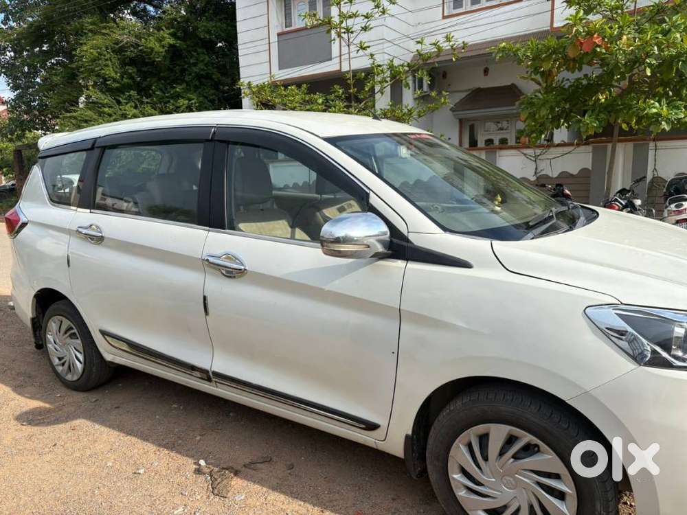 Maruti Suzuki Ertiga Vxi Shvs, 2020, Petrol