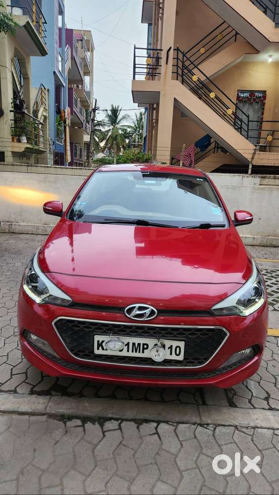 2017 Hyundai Elite I20 Asta(o) Petrol  43,000 Km  Hyundai Service Hi